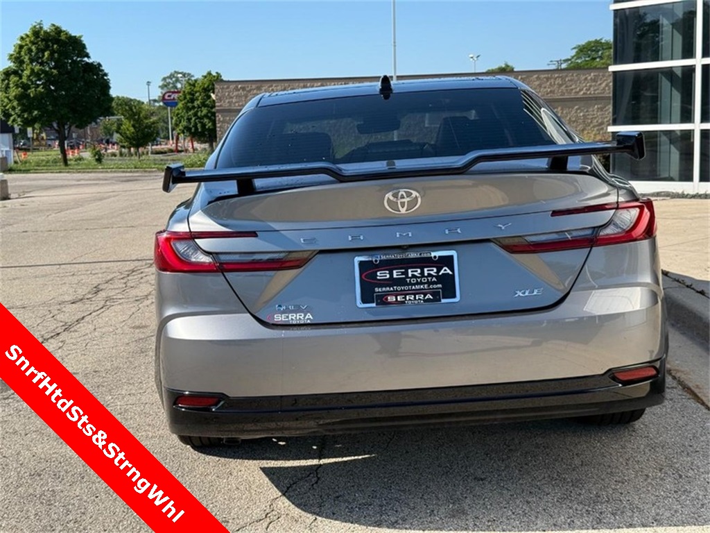 2025 Toyota Camry XLE photo 4