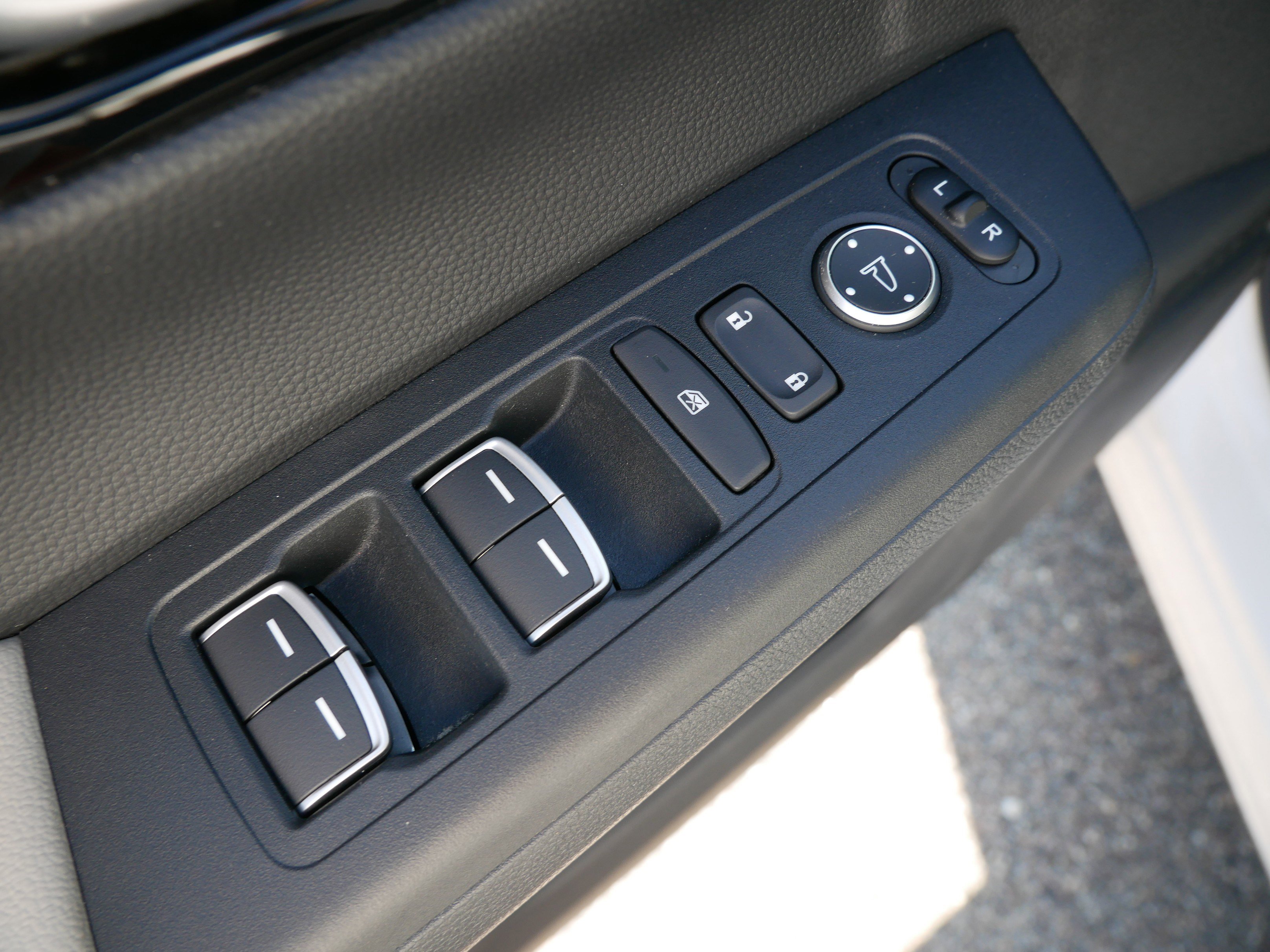 2024 Honda CR-V EX-L photo 15
