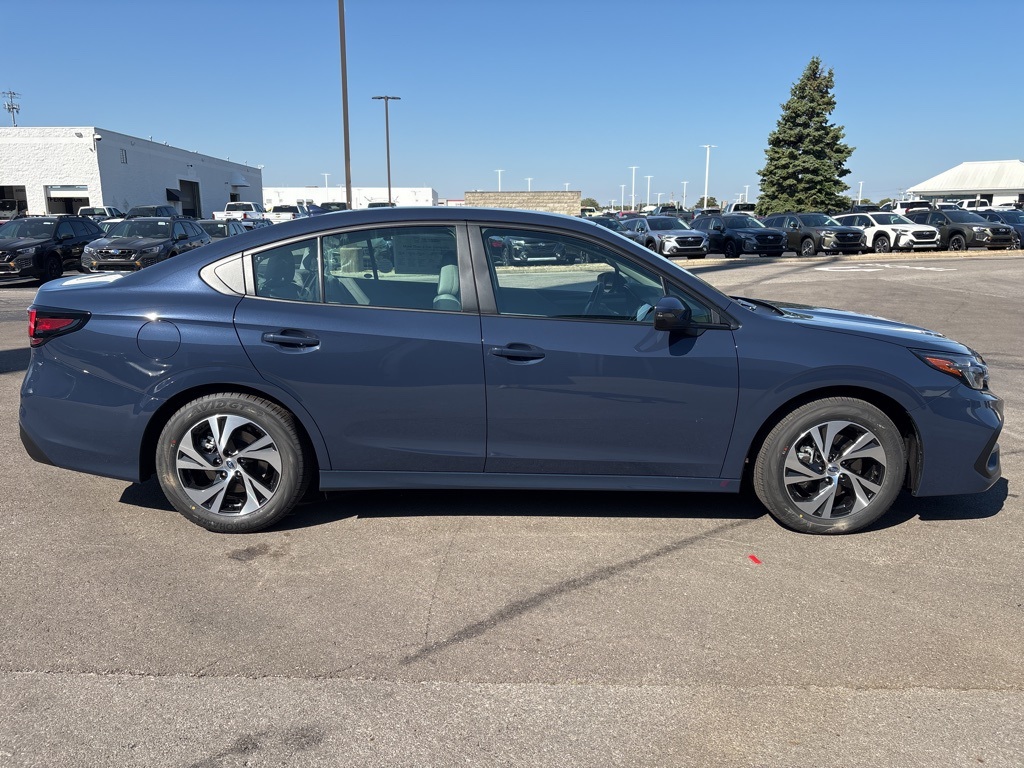 2025 Subaru Legacy Premium photo 2