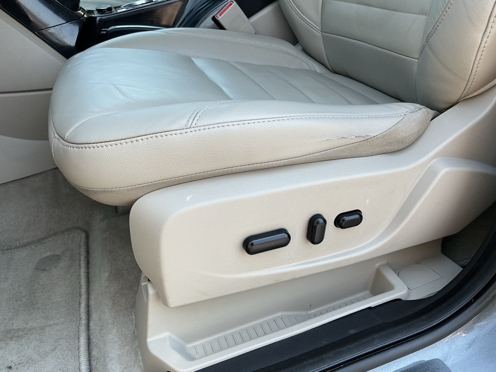 2015 Ford Escape Titanium photo 65