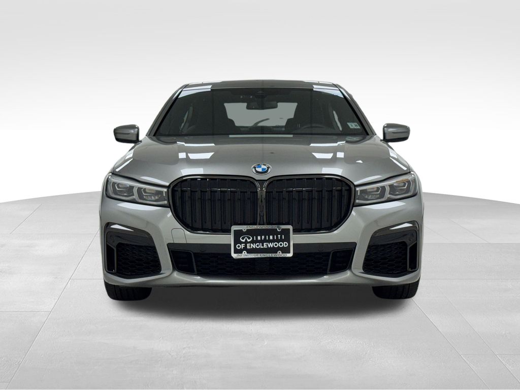 2022 Bmw 740Li photo 3