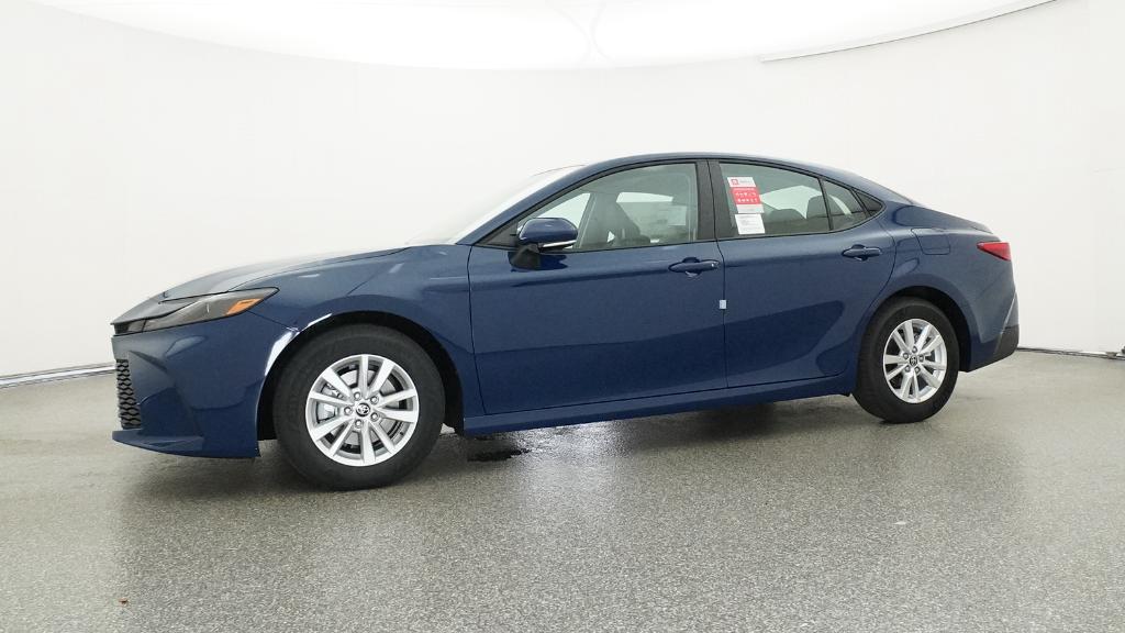 2026 Toyota Camry LE photo 8