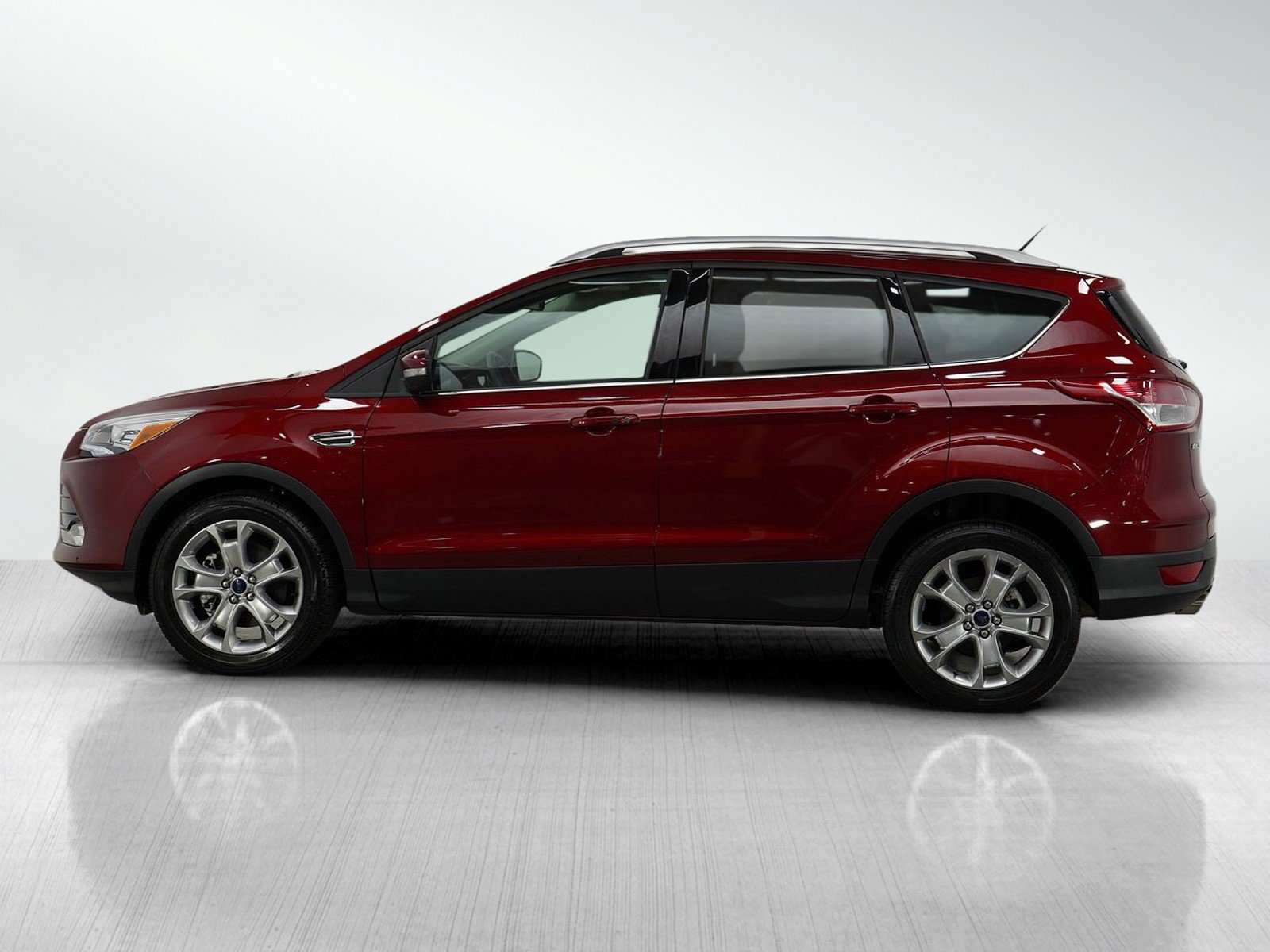 Used 2016 Ford Escape Titanium with VIN 1FMCU9J94GUB60139 for sale in Minneapolis, Minnesota