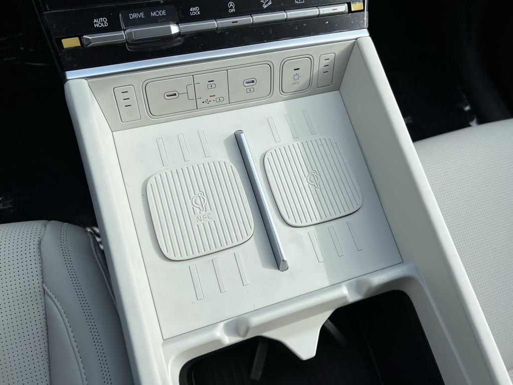 2025 Hyundai Santa Fe Calligraphy photo 23