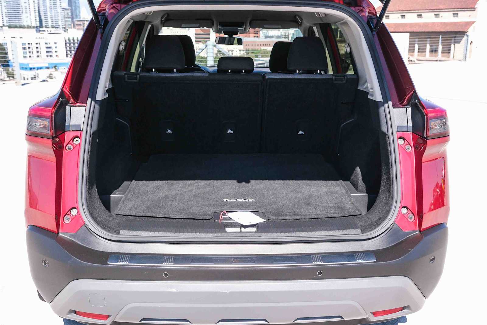 2023 Nissan Rogue SV photo 24