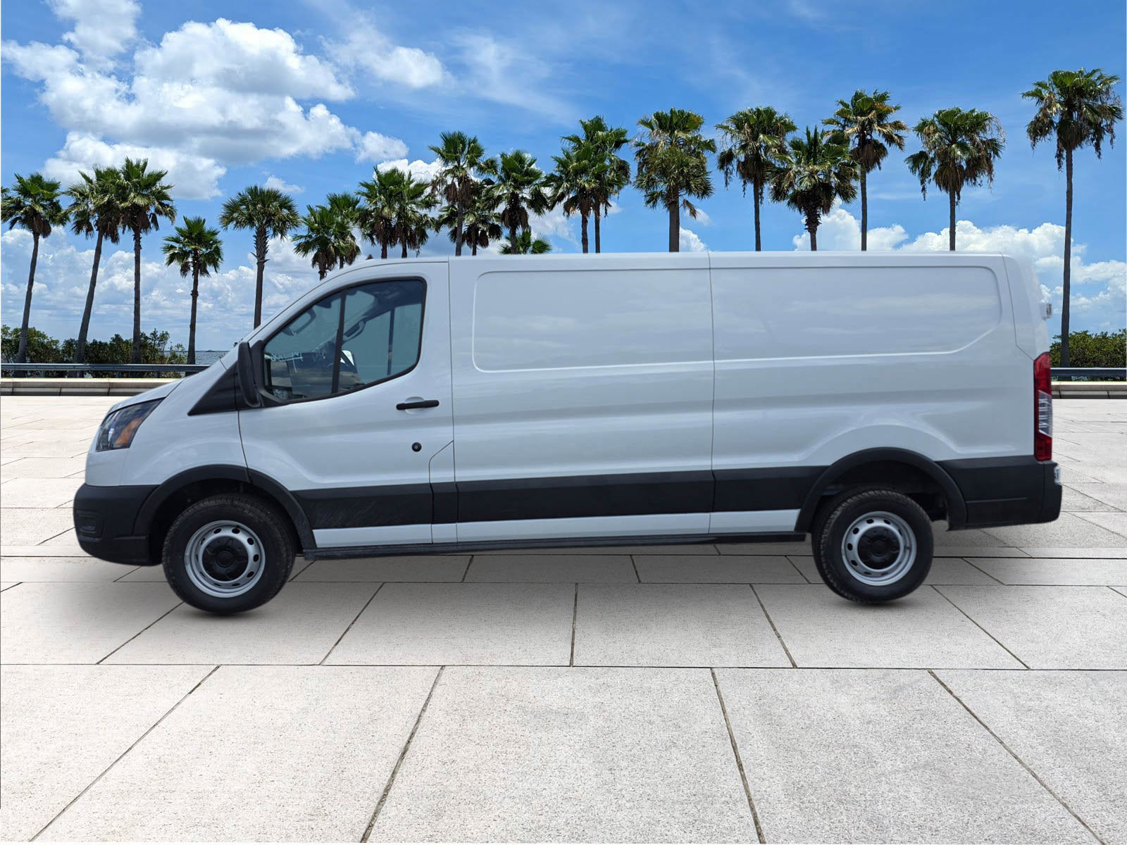 2025 Ford Transit Cargo Van photo 3