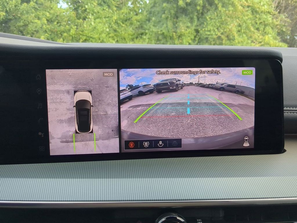2025 Nissan Murano SL photo 20