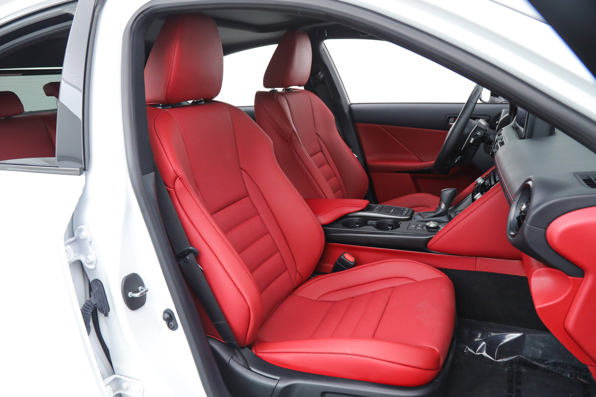 2024 Lexus IS 500 F SPORT Performance photo 18