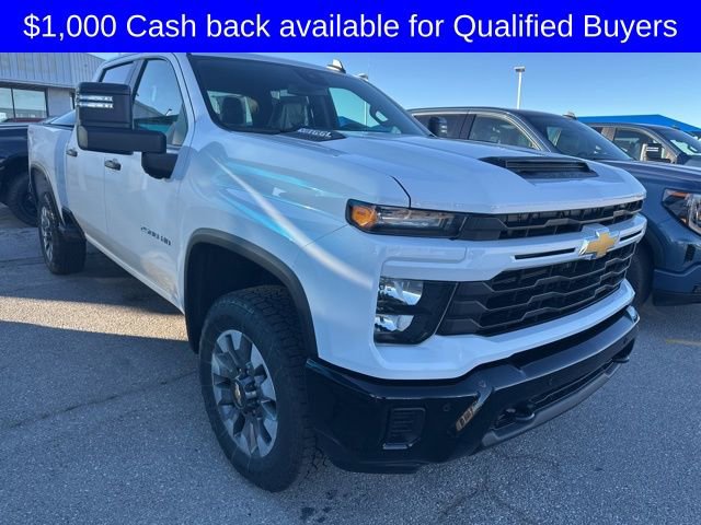 2026 Chevrolet Silverado HD Custom's photo