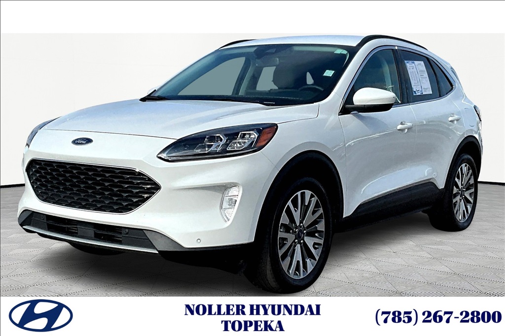 2022 Ford Escape Titanium