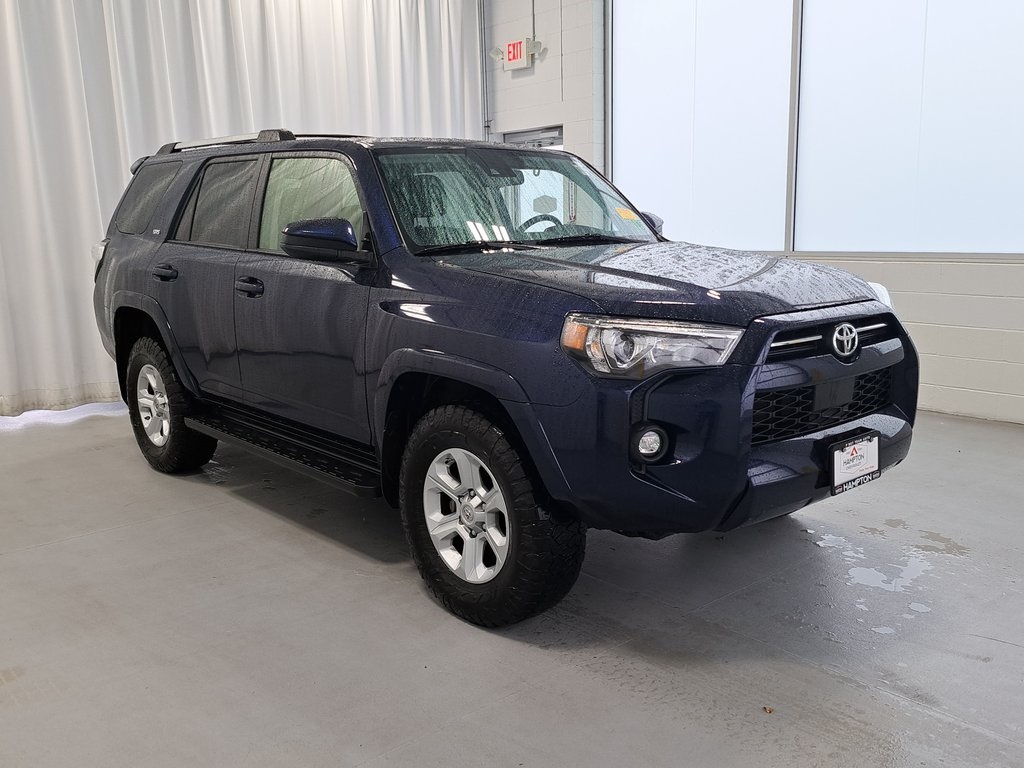 2021 Toyota 4Runner SR5 photo 4