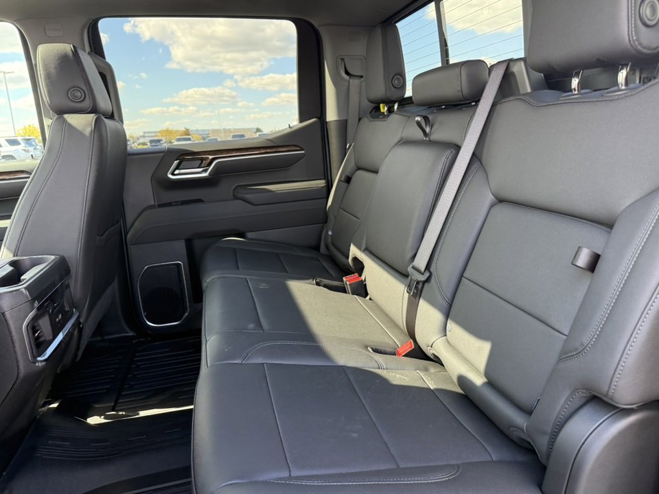 2026 GMC SIERRA - Image 32