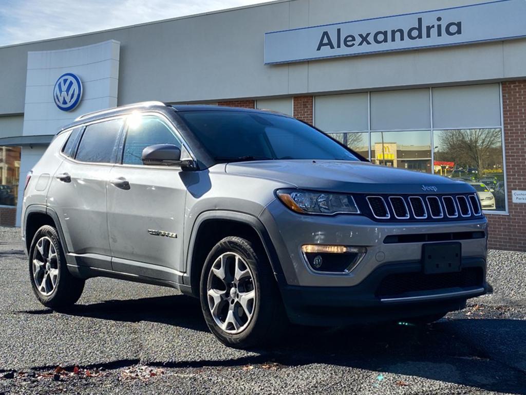 2018 Jeep Compass Limited's photo
