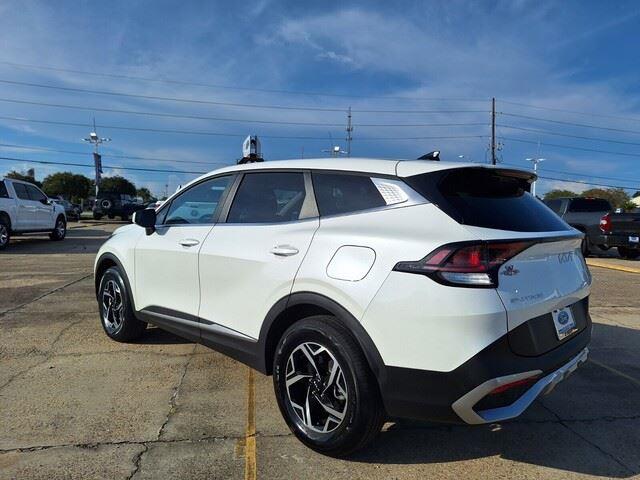 2024 Kia Sportage LX photo 3