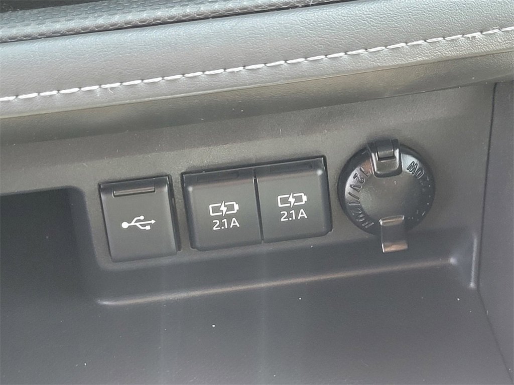 2020 Toyota Highlander XLE photo 22