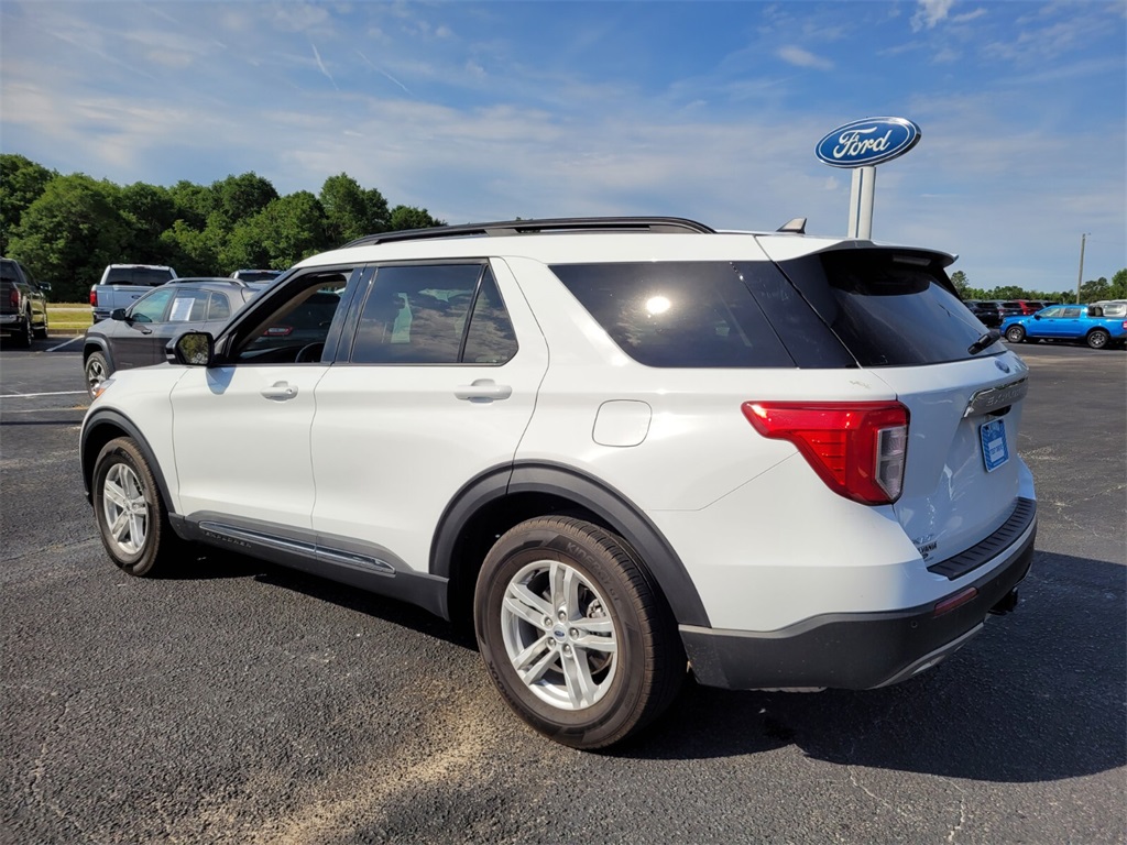 2024 Ford Explorer XLT photo 8