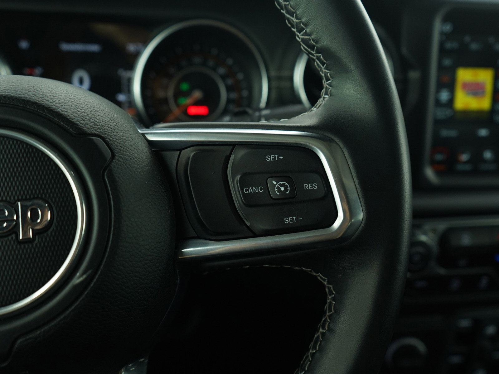 2021 Jeep Wrangler Unlimited Sahara photo 19