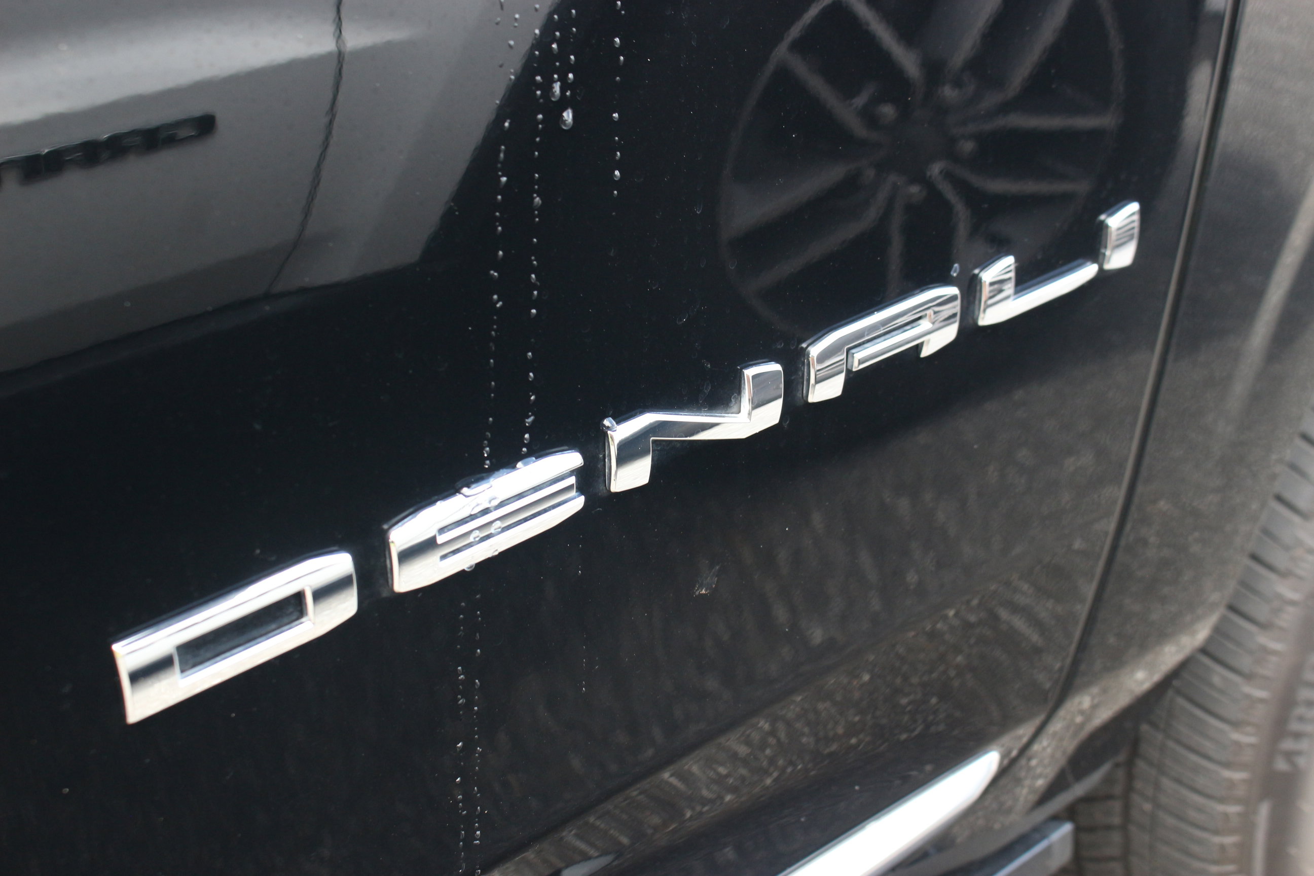 2025 Gmc Yukon XL Denali photo 5