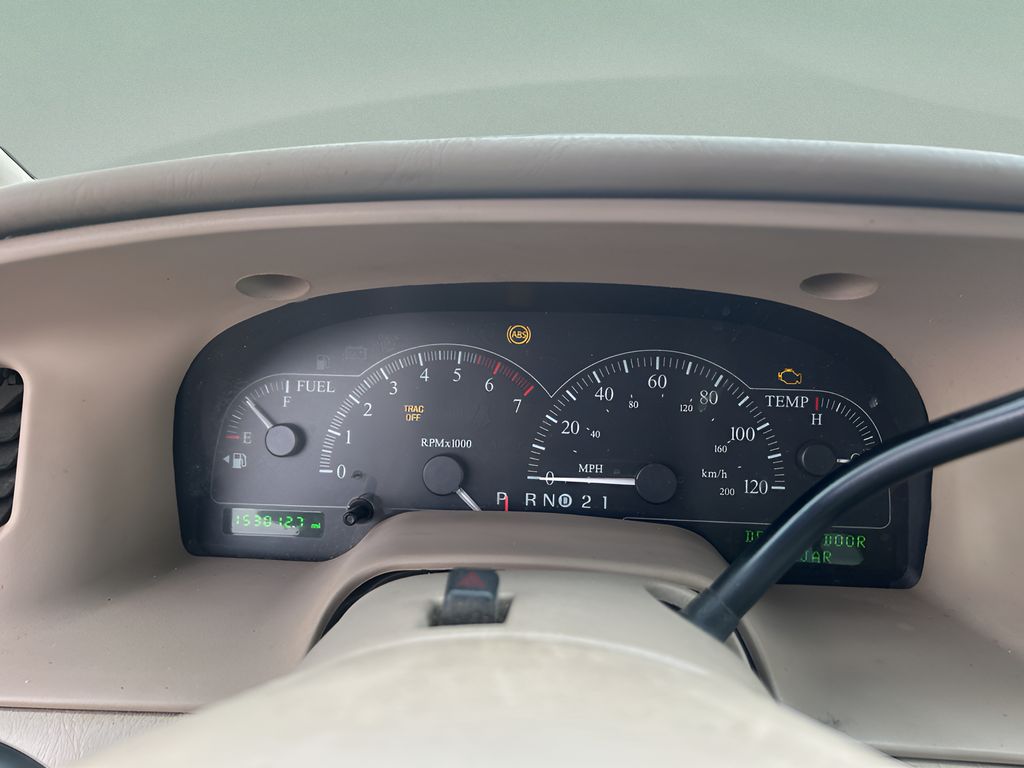 2002 Ford Windstar photo 14