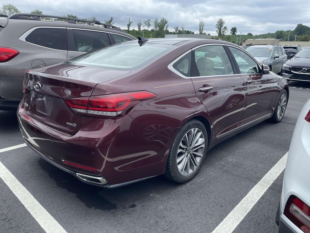 2015 Hyundai Genesis 3.8 photo 4