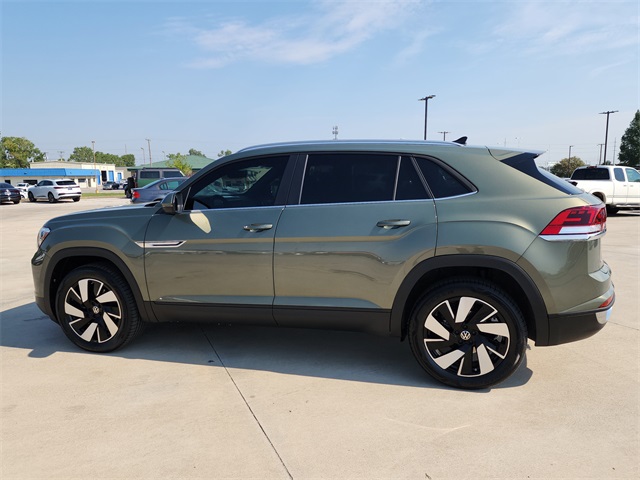 2026 Volkswagen Atlas Cross Sport SE Technology photo 5