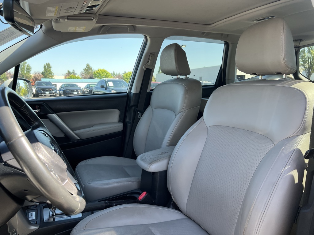 2018 Subaru Forester 2.5i Limited photo 12