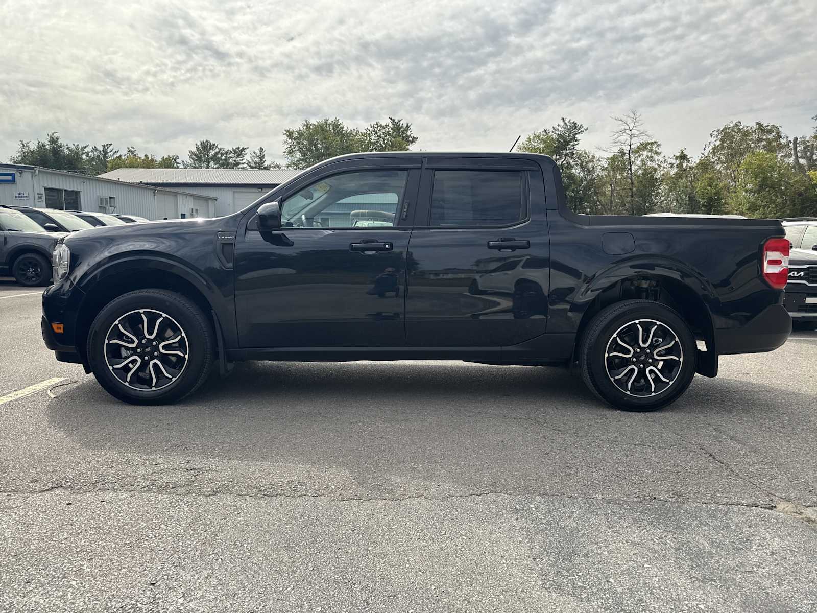 2023 Ford Maverick Lariat photo 8