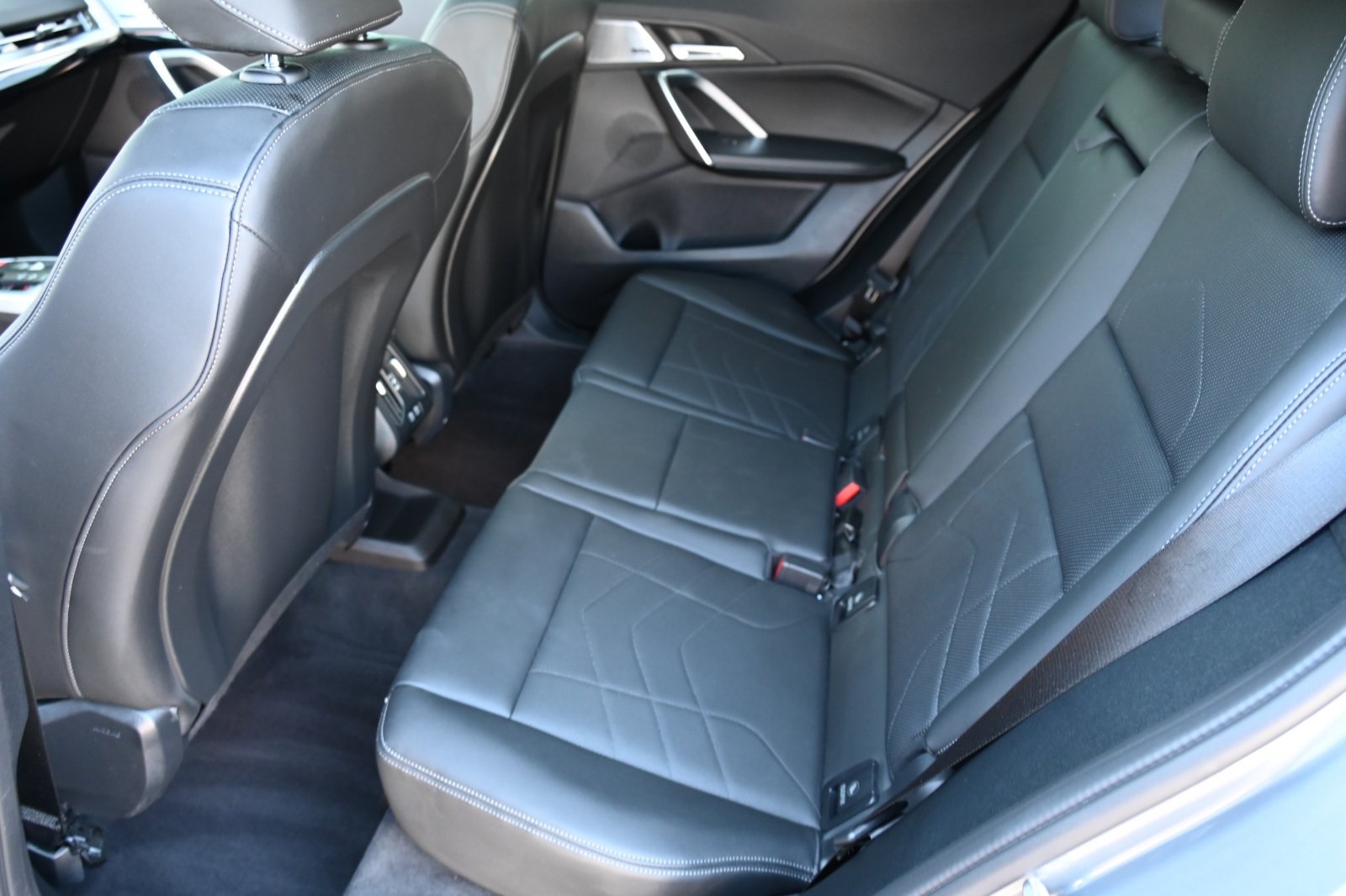 2025 Bmw X2 xDrive28i photo 9