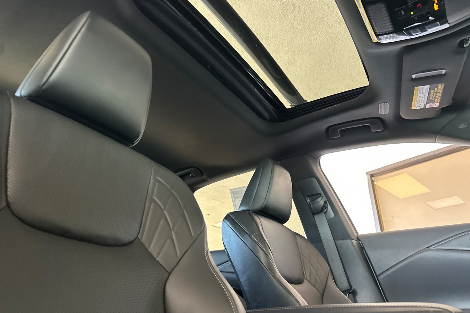 2024 Lexus RX 350h AWD photo 11
