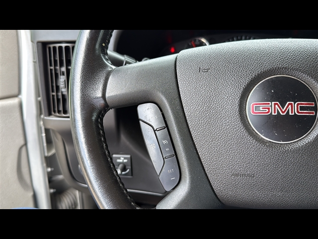 2021 Gmc Savana Cargo 2500 photo 10