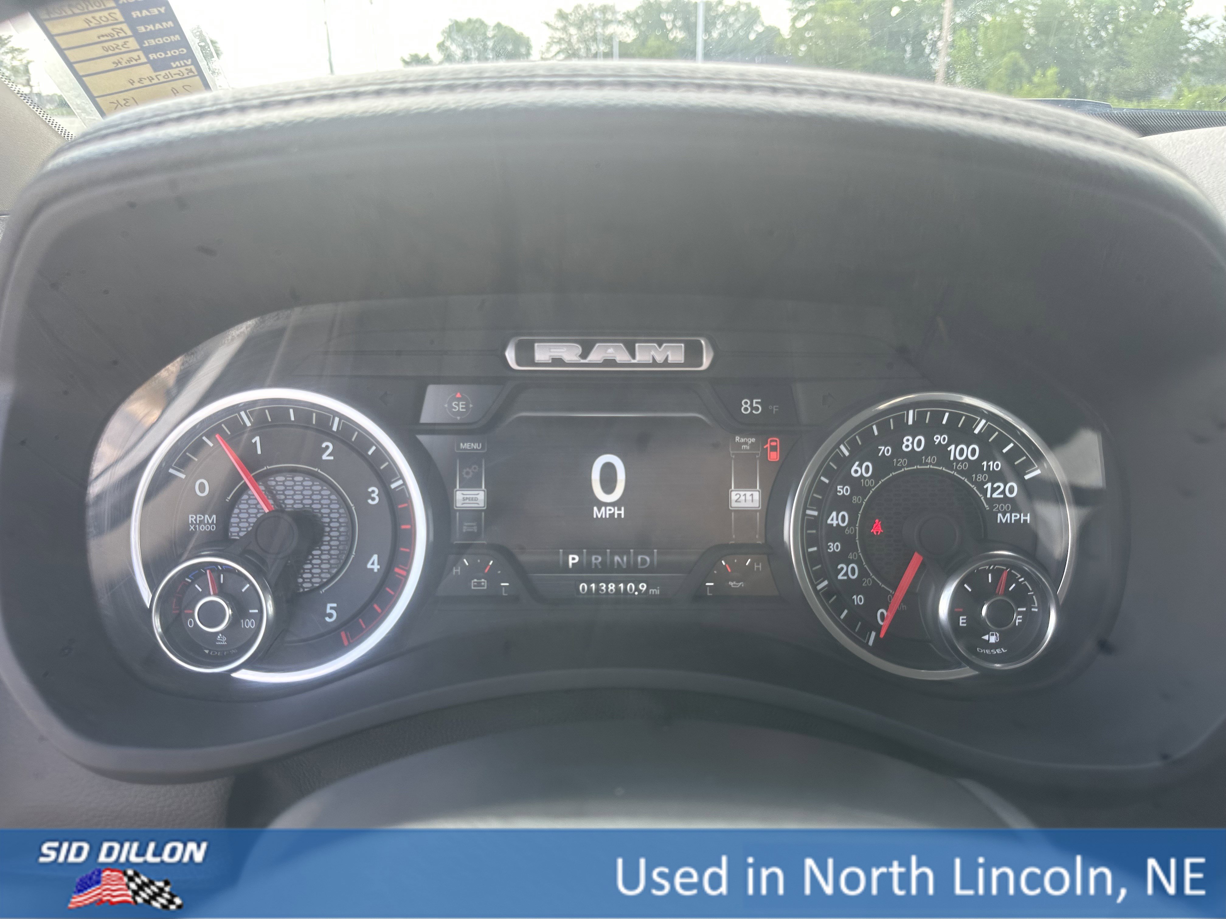 2024 Ram 3500 Laramie photo 4