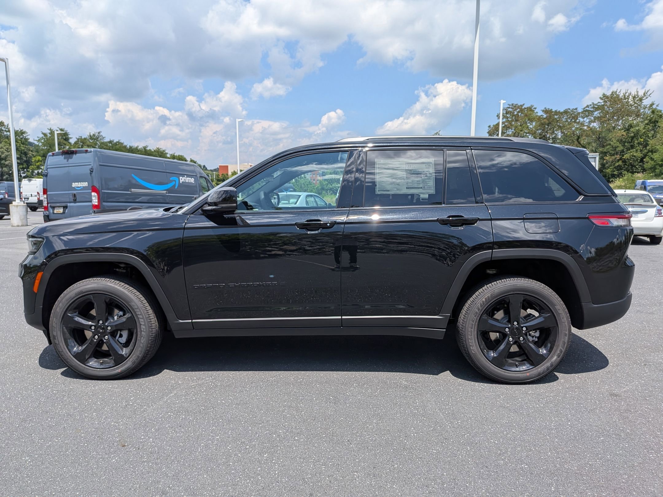 2025 Jeep Grand Cherokee Altitude X photo 6
