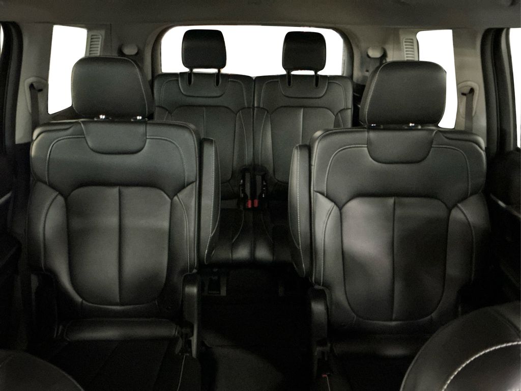 2022 Jeep Grand Cherokee Limited photo 13