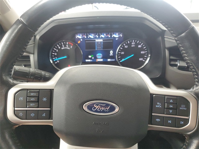 2022 Ford Expedition MAX XLT photo 9