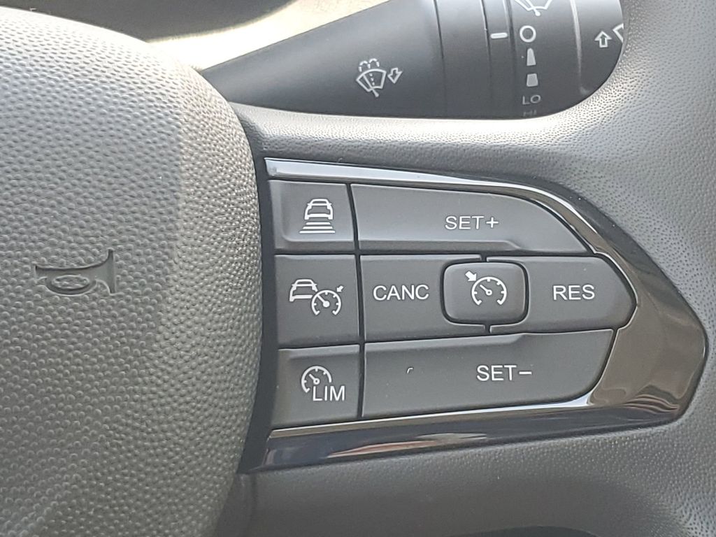 2025 Ram ProMaster 1500 photo 17