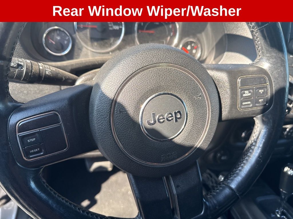 2013 Jeep Wrangler Unlimited Sport photo 16