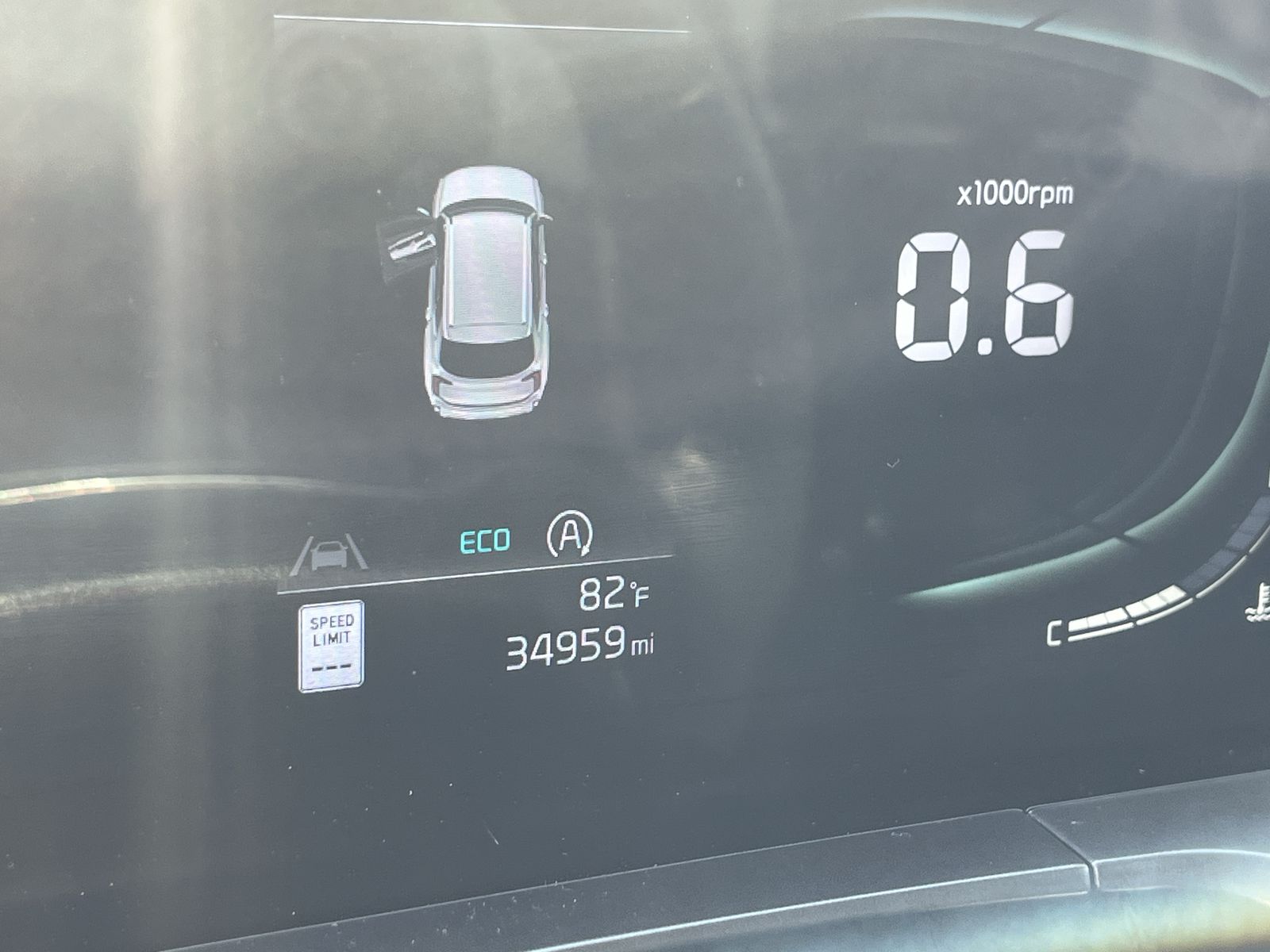 2024 Kia Telluride S photo 4
