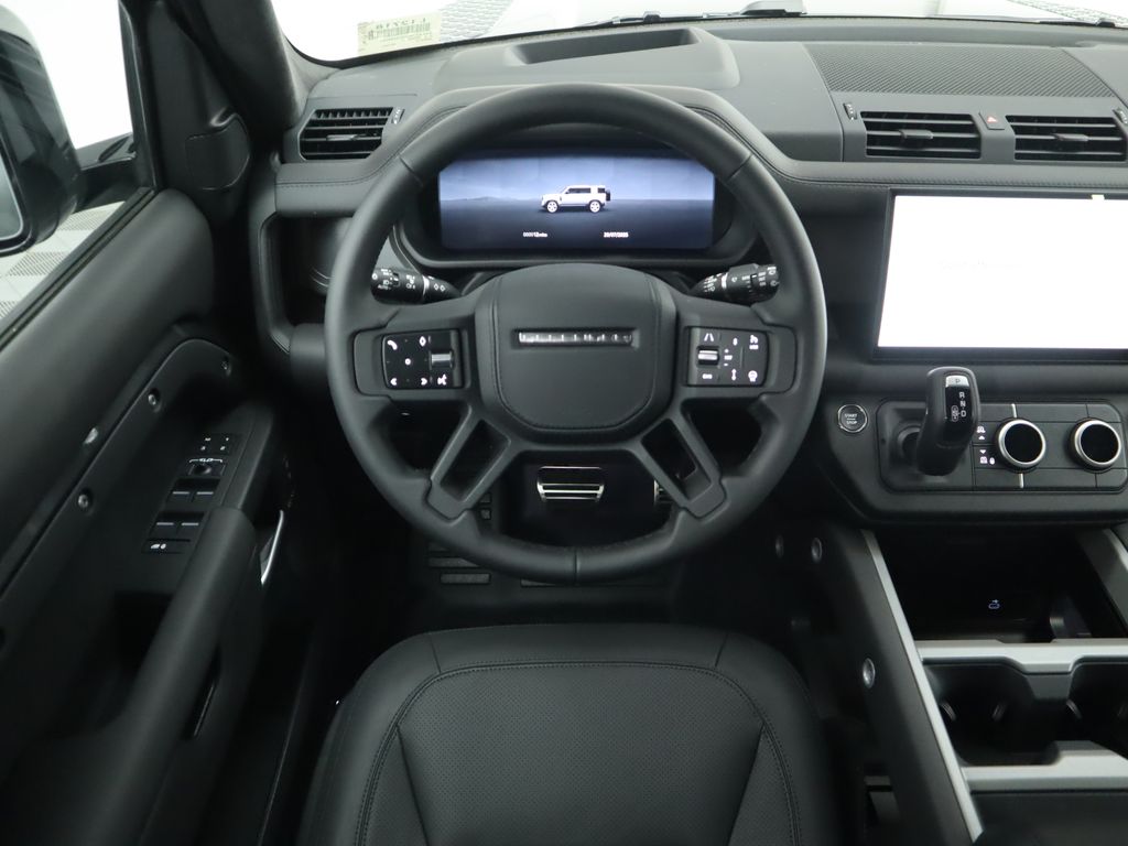 2025 Land Rover Defender 110 X photo 10