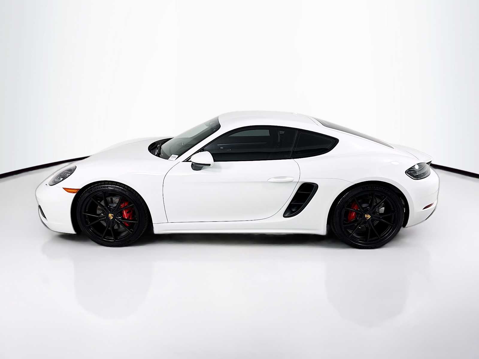 2025 Porsche Cayman S photo 2