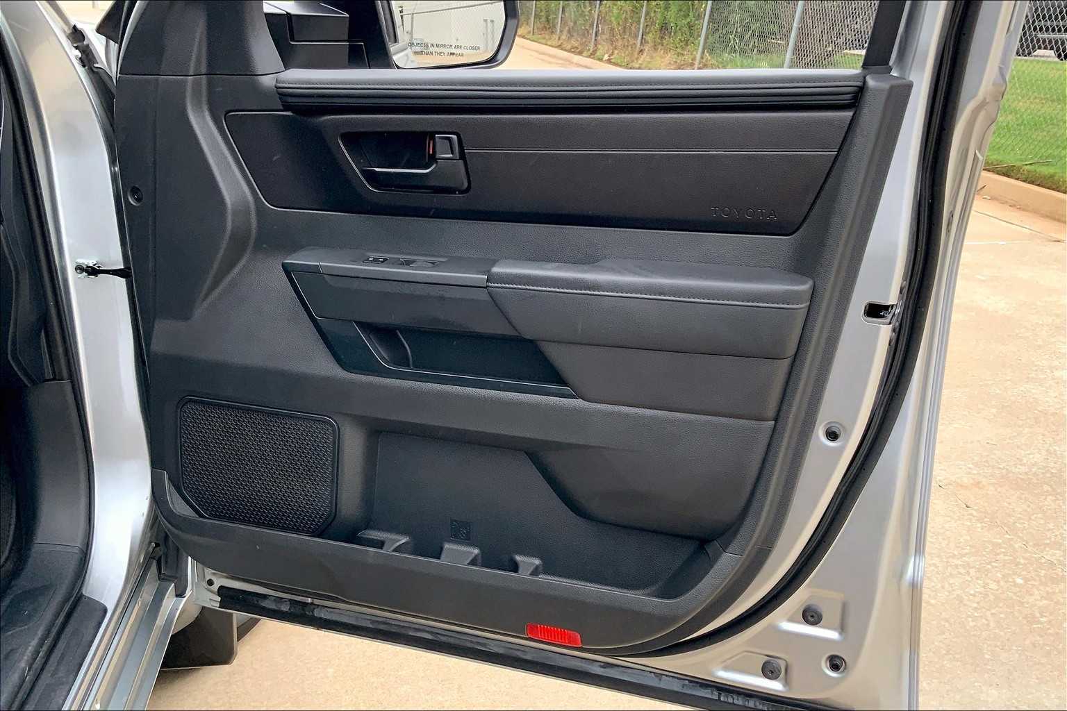 2024 Toyota Tundra SR photo 23