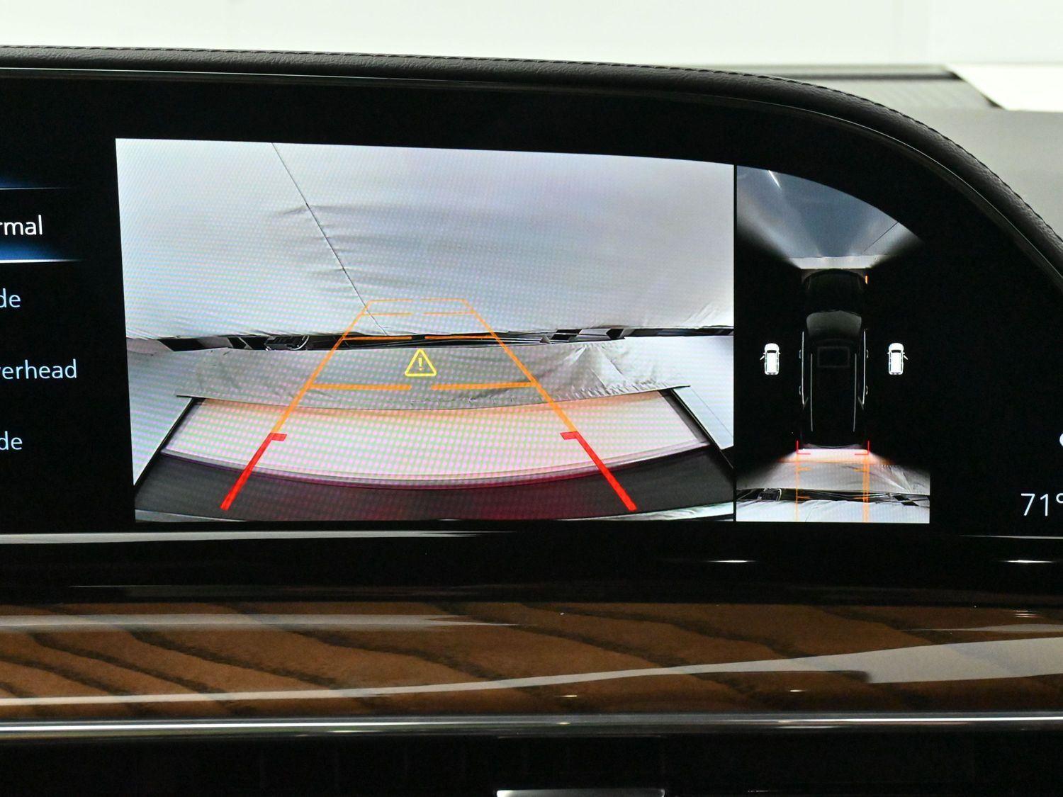 2023 Cadillac Escalade ESV Sport Platinum photo 23
