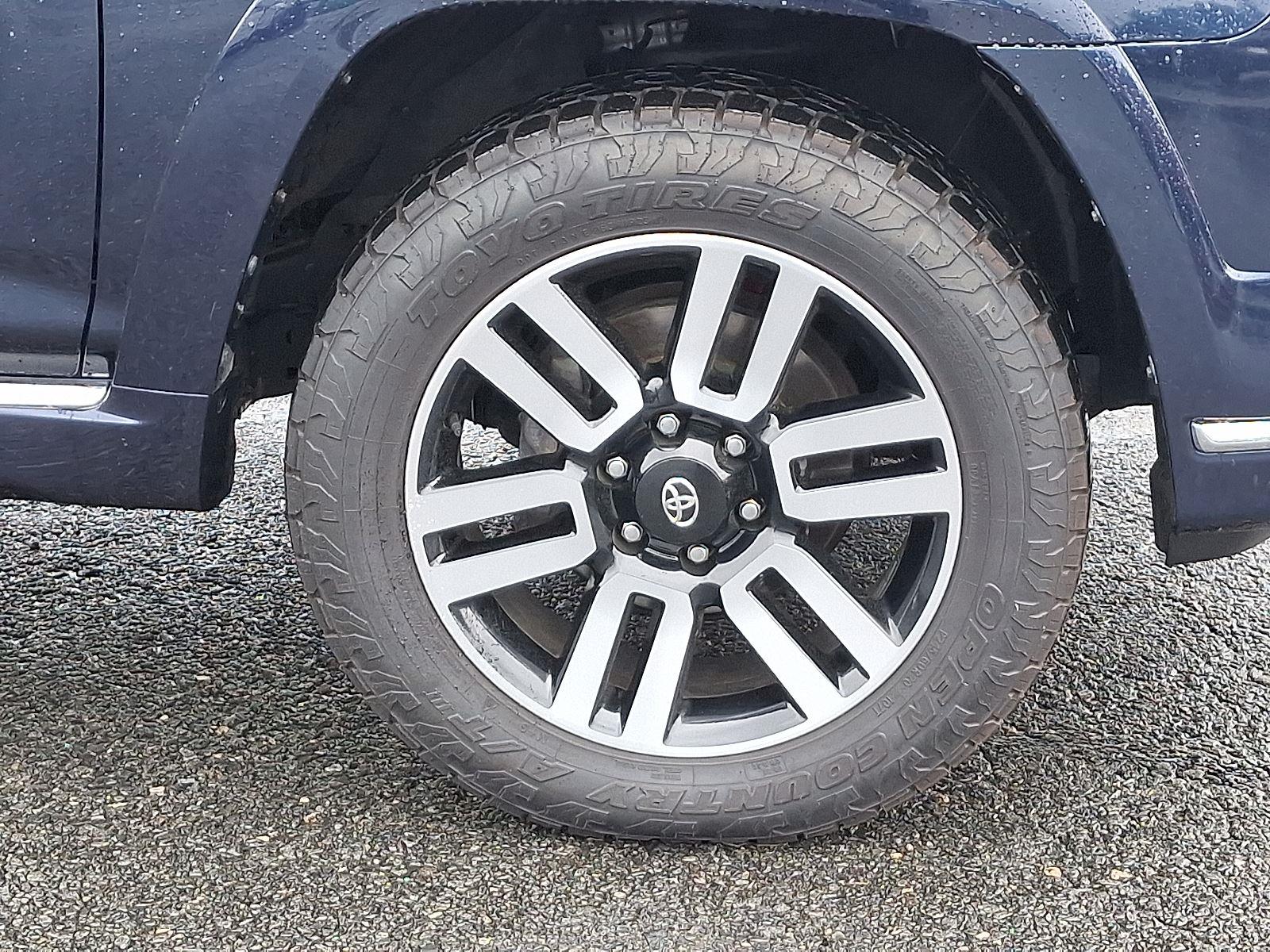 2022 Toyota 4Runner Limited photo 8