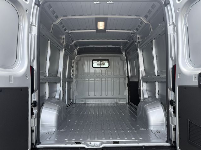 2026 Ram ProMaster 2500 photo 11