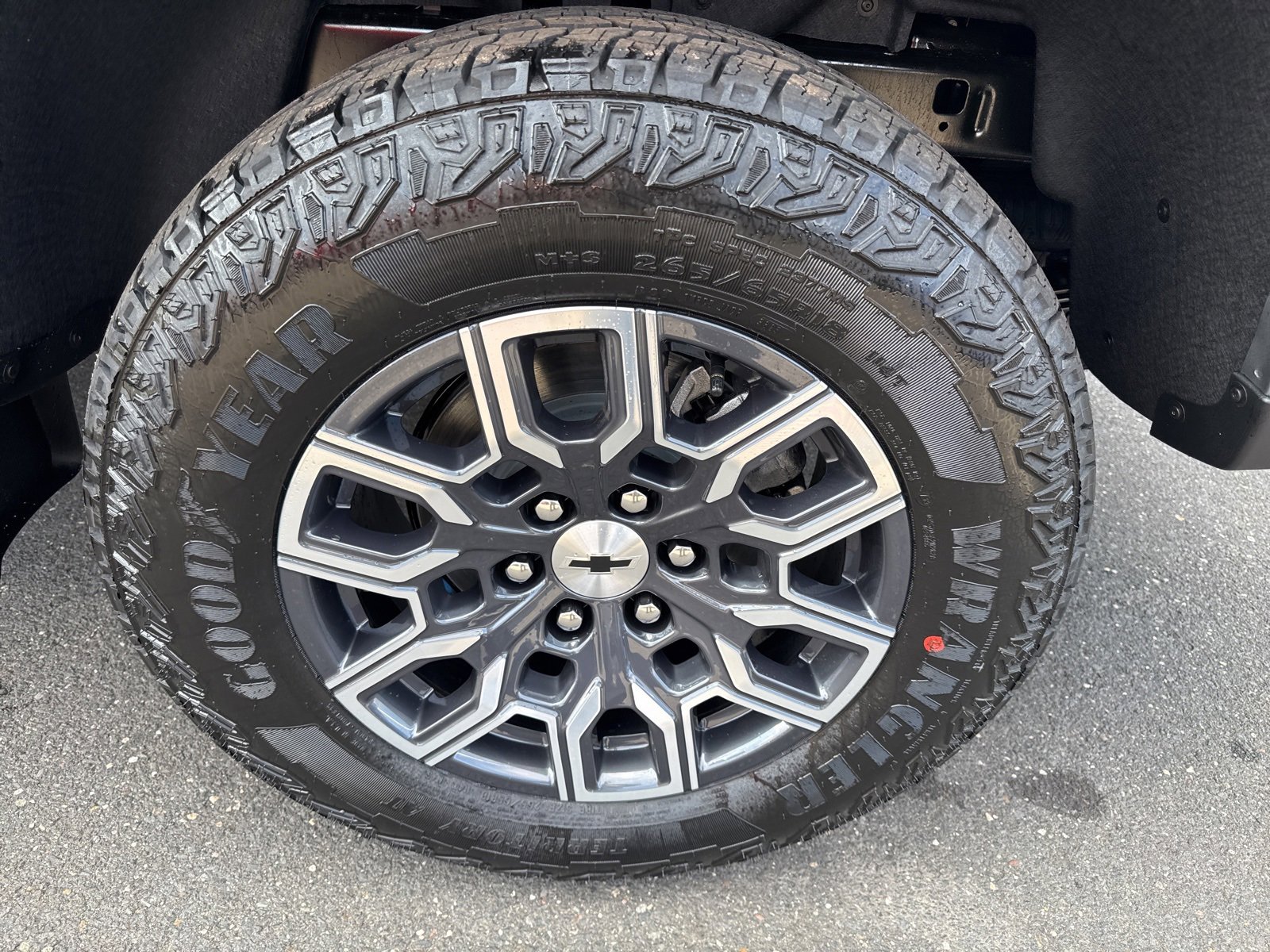 2026 Chevrolet Colorado Z71 photo 8