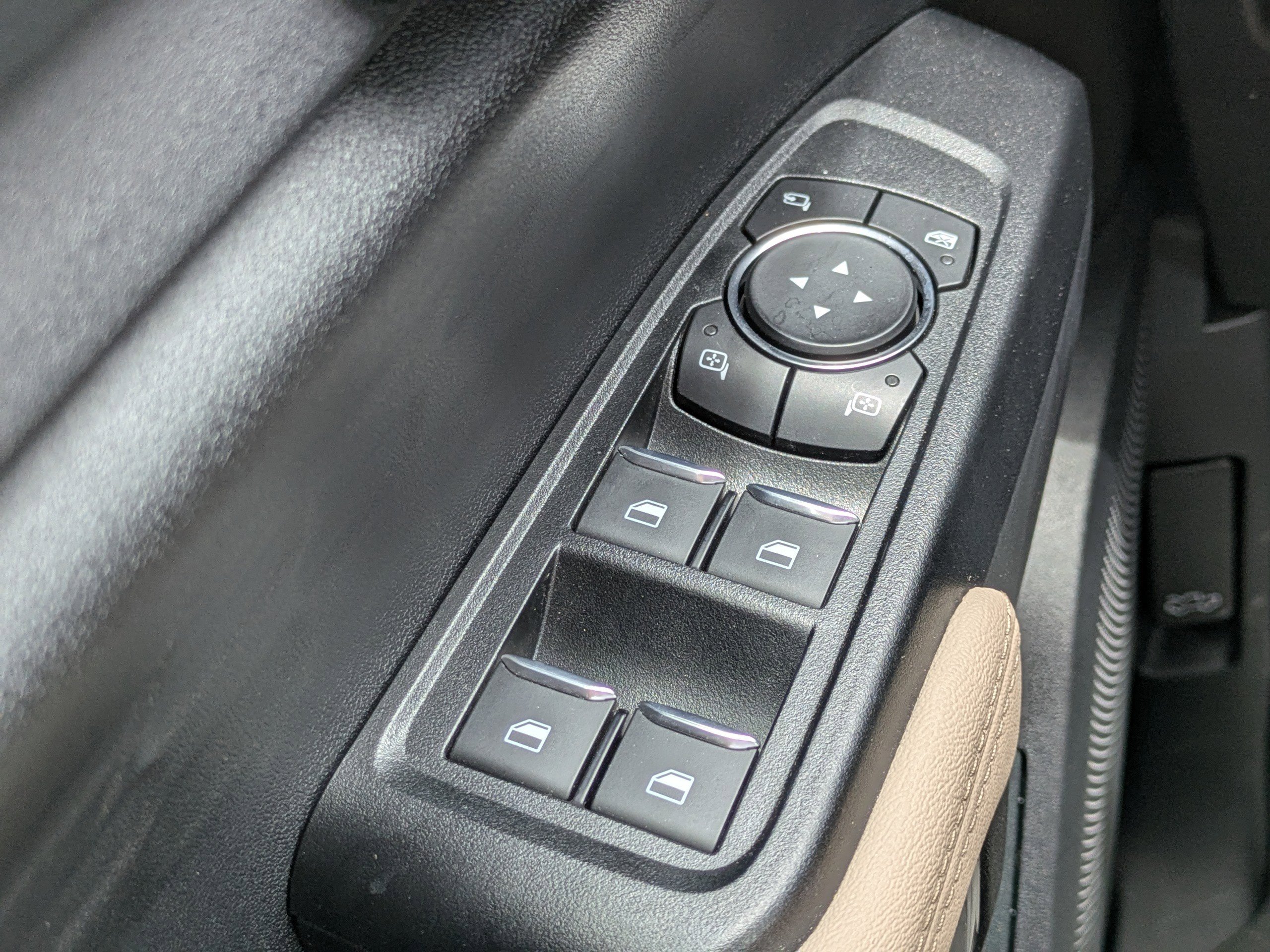 2024 Ford Ranger XLT photo 16