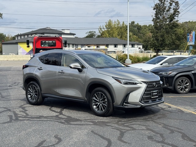 2025 Lexus NX 350 Premium photo 8