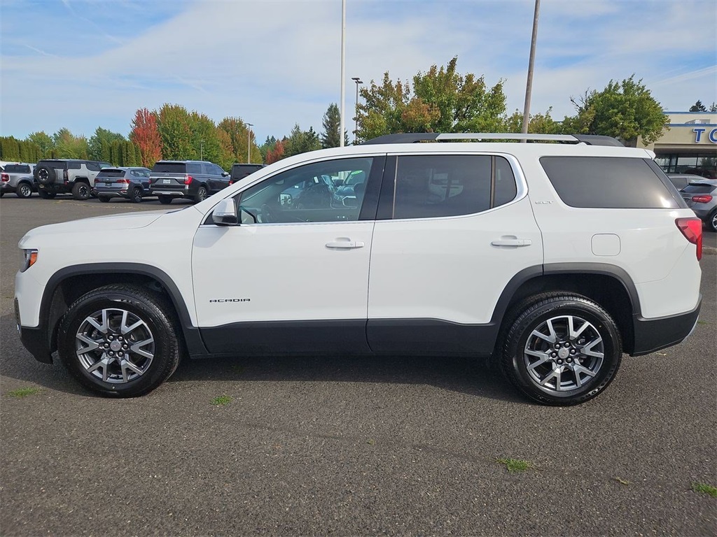 2023 Gmc Acadia SLT photo 2