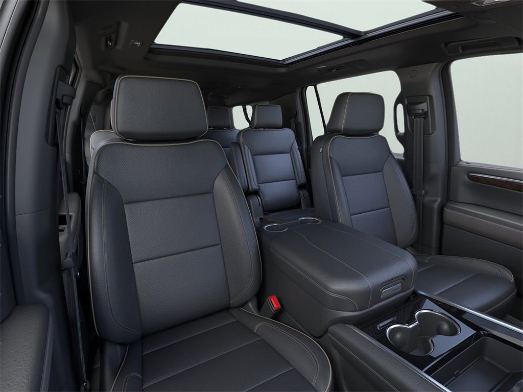 2025 Chevrolet Suburban Premier photo 9