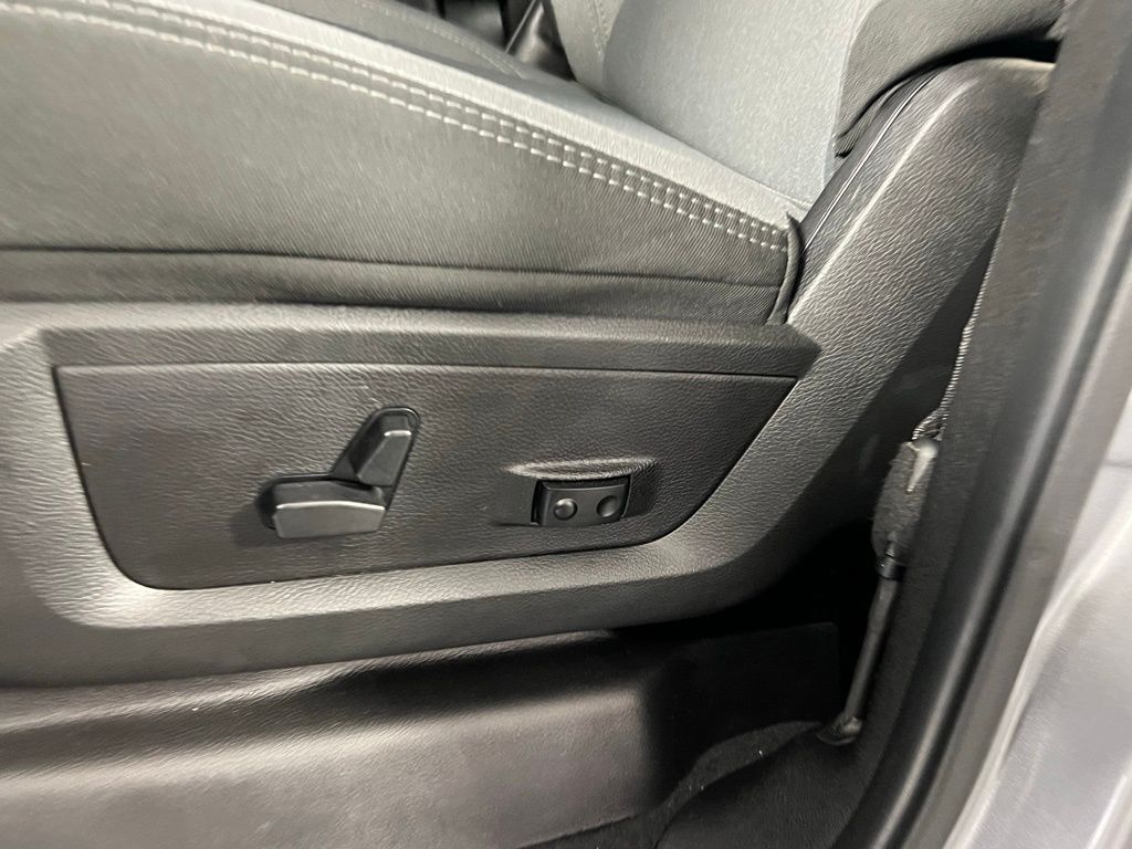 2024 Ram 2500 Big Horn photo 17