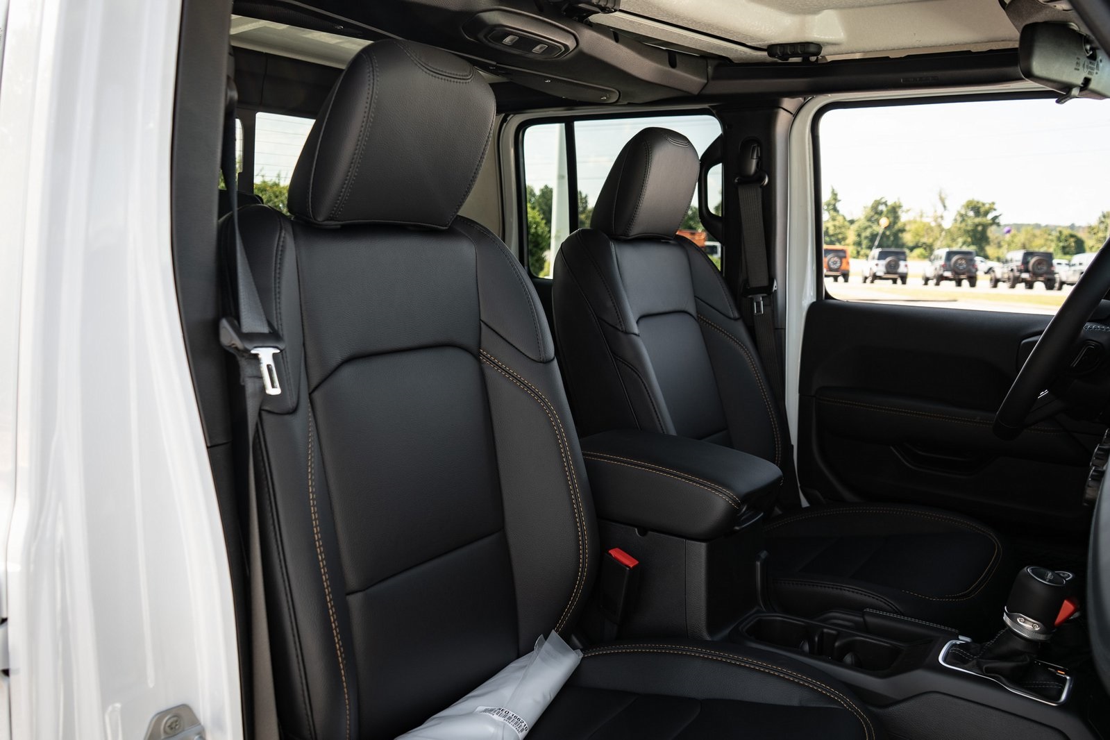 2025 Jeep Gladiator Sport photo 22